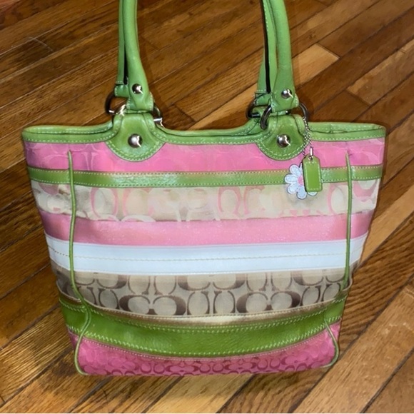 Coach Handbags - Beautiful Spring COACH Bag